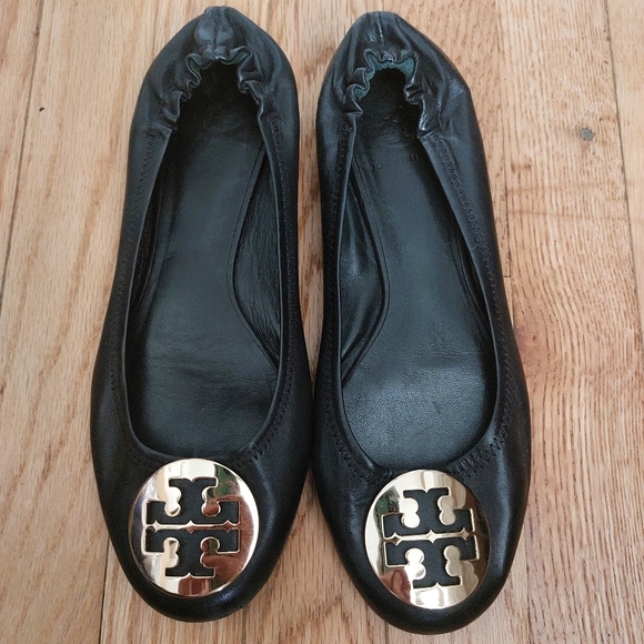Tory Burch Black Leather Reva Flats Very EUC Size 8M - Picture 1 of 11
